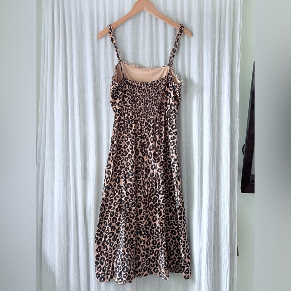 Mi Ami leopard print midi dress - Picture 3 of 5